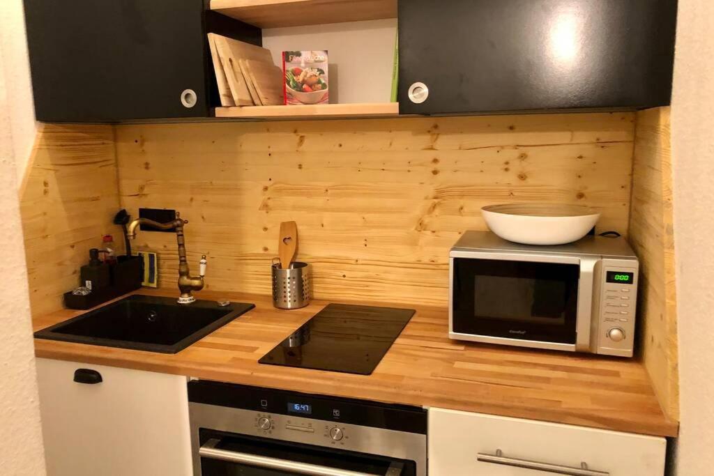 Apartment Zum Schwarzen Tiger Inkl. Parkplatz Erfurt Ngoại thất bức ảnh